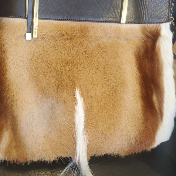 Wilson's Leather Deer Hide Genuine Leather Purse - Picture 3 of 9